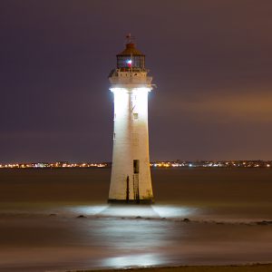 vnb-tony-kenwright-lighthouse-dusk-illuminated